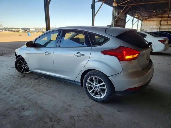 1FADP3K28GL364016 2016 FORD FOCUS - Image 2