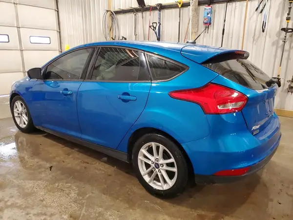 1FADP3K28GL372388 2016 FORD FOCUS - Image 2