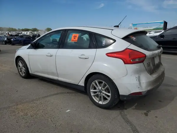 1FADP3K28GL372536 2016 FORD FOCUS - Image 2