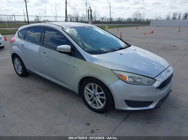 1FADP3K28GL381088 2016 FORD FOCUS - Image 1