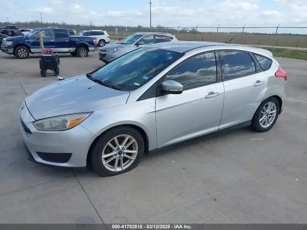 1FADP3K28GL381088 2016 FORD FOCUS - Image 2