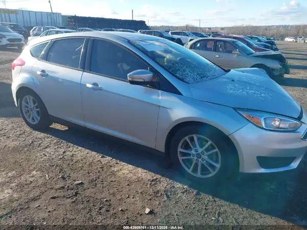 1FADP3K28GL382080 2016 FORD FOCUS - Image 1