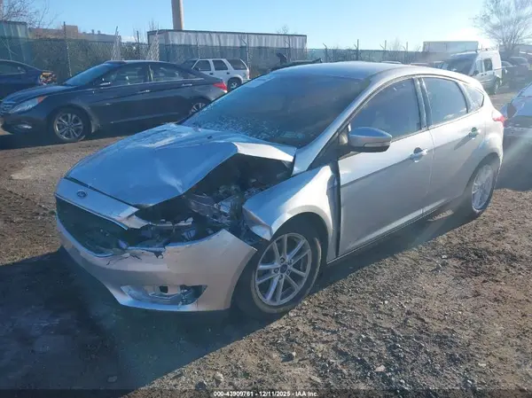 1FADP3K28GL382080 2016 FORD FOCUS - Image 2