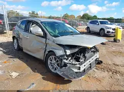 1FADP3K28GL389465 2016 FORD FOCUS