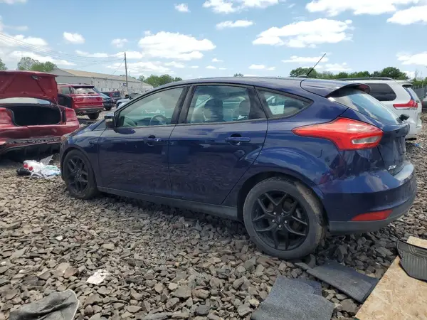 1FADP3K28GL392916 2016 FORD FOCUS - Image 2