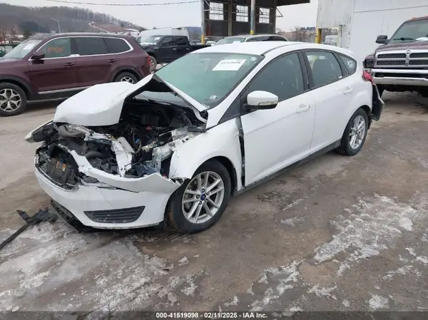 1FADP3K28GL399607 2016 FORD FOCUS - Image 2