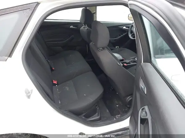 1FADP3K28GL399607 2016 FORD FOCUS - Image 8