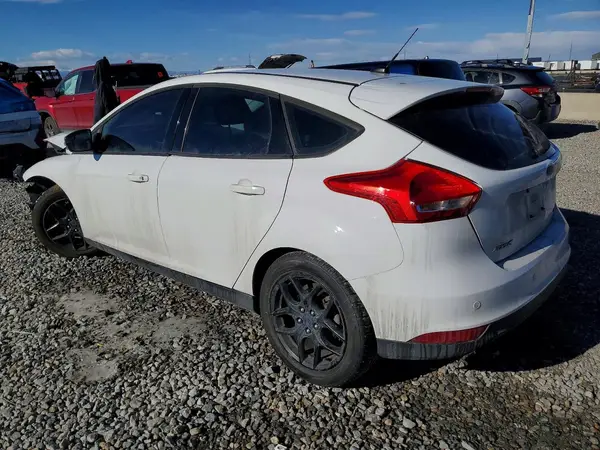 1FADP3K28GL405941 2016 FORD FOCUS - Image 2