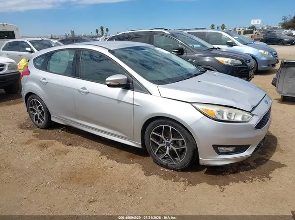 1FADP3K28GL407012 2016 FORD FOCUS - Image 1
