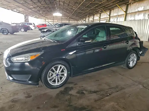 1FADP3K28HL211329 2017 FORD FOCUS - Image 1