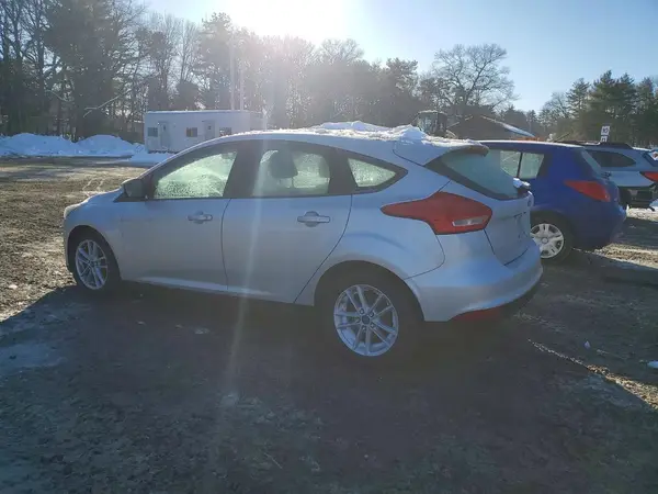 1FADP3K28HL217096 2017 FORD FOCUS - Image 2