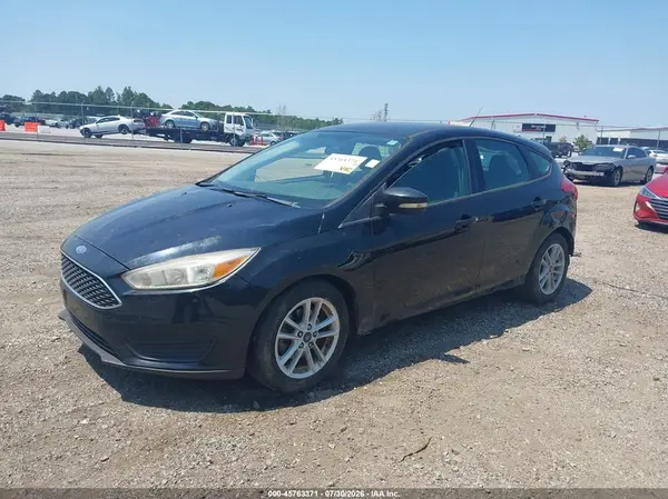 1FADP3K28HL217504 2017 FORD FOCUS - Image 2