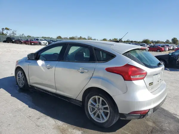 1FADP3K28HL225473 2017 FORD FOCUS - Image 2