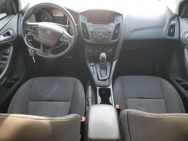 1FADP3K28HL228194 2017 FORD FOCUS - Image 8