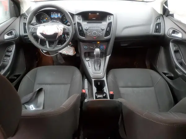 1FADP3K28HL272020 2017 FORD FOCUS - Image 8