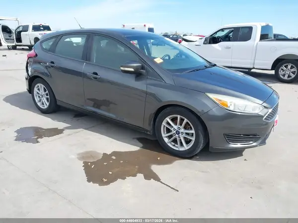 1FADP3K28HL284037 2017 FORD FOCUS - Image 1