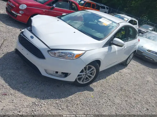 1FADP3K28HL286175 2017 FORD FOCUS - Image 2