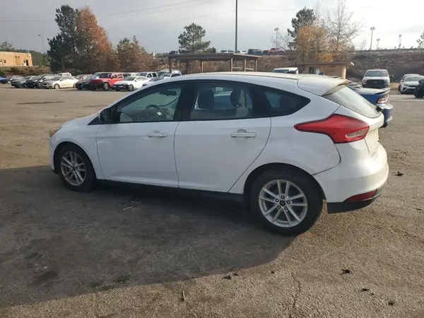 1FADP3K28HL286676 2017 FORD FOCUS - Image 2