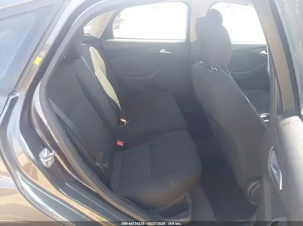 1FADP3K28HL289027 2017 FORD FOCUS - Image 8