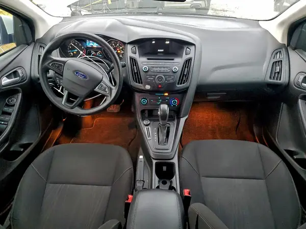 1FADP3K28HL296253 2017 FORD FOCUS - Image 8