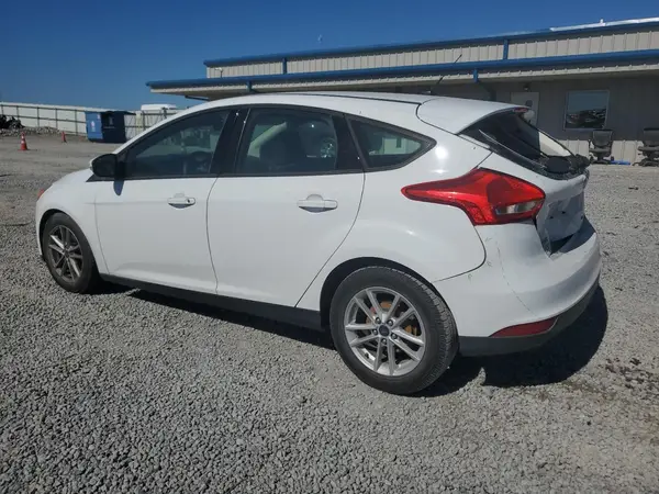 1FADP3K28HL296642 2017 FORD FOCUS - Image 2