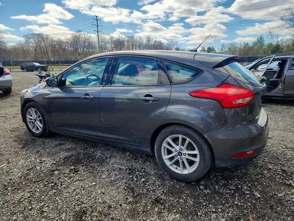 1FADP3K28HL311429 2017 FORD FOCUS - Image 2