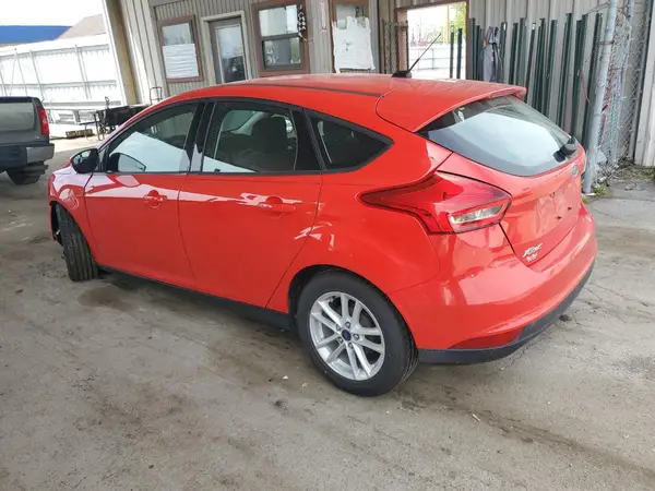1FADP3K28HL322978 2017 FORD FOCUS - Image 2