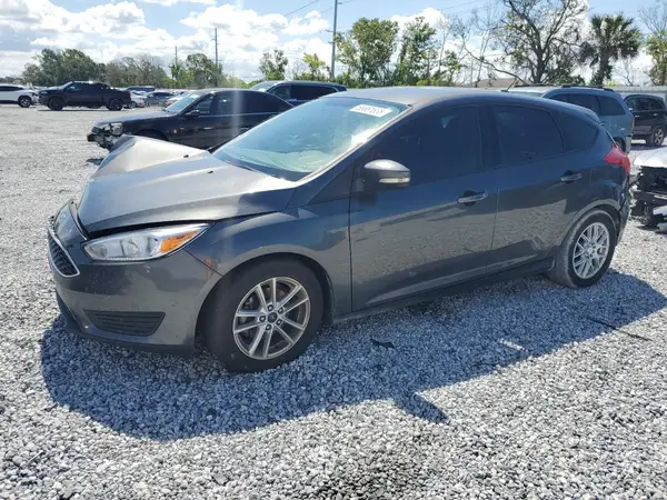 1FADP3K28HL338453 2017 FORD FOCUS - Image 1