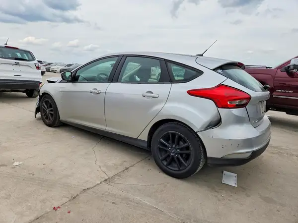 1FADP3K28JL212647 2018 FORD FOCUS - Image 2
