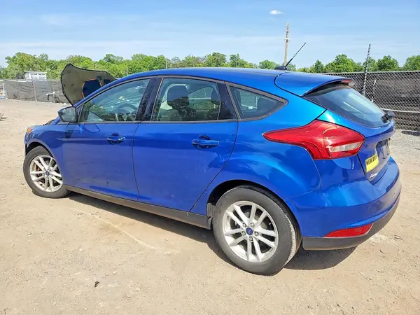 1FADP3K28JL215001 2018 FORD FOCUS - Image 2