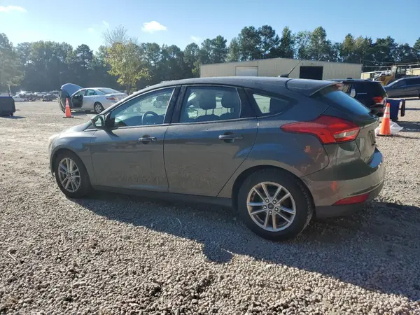 1FADP3K28JL251271 2018 FORD FOCUS - Image 2