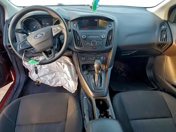 1FADP3K28JL255367 2018 FORD FOCUS - Image 8