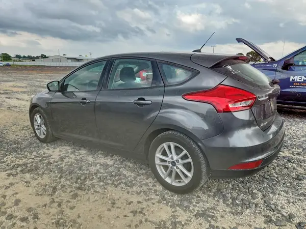 1FADP3K28JL259919 2018 FORD FOCUS - Image 2