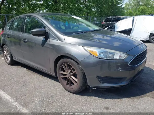 1FADP3K28JL272234 2018 FORD FOCUS - Image 1