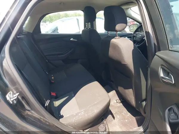 1FADP3K28JL272234 2018 FORD FOCUS - Image 8