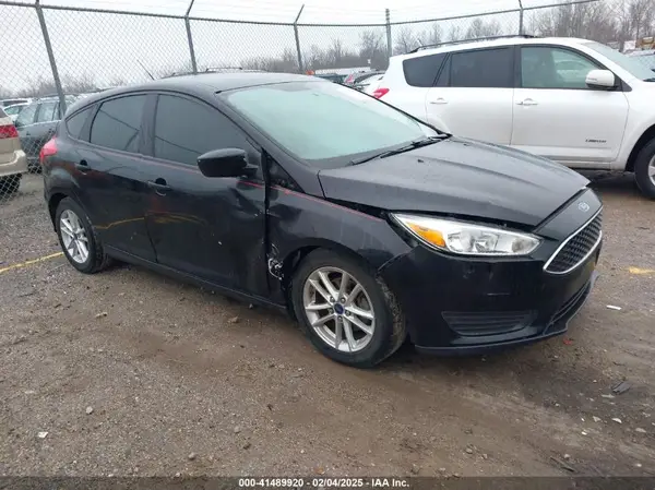 1FADP3K28JL281919 2018 FORD FOCUS - Image 1