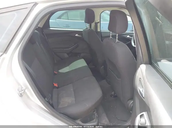1FADP3K28JL283640 2018 FORD FOCUS - Image 8