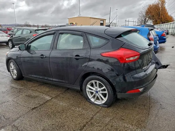 1FADP3K28JL286067 2018 FORD FOCUS - Image 2