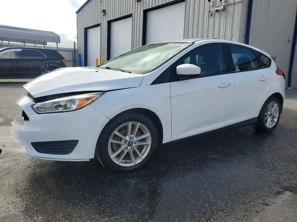 1FADP3K28JL295478 2018 FORD FOCUS - Image 1