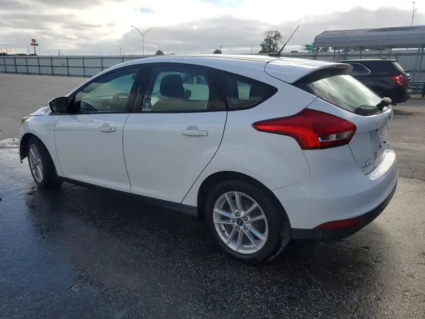 1FADP3K28JL295478 2018 FORD FOCUS - Image 2