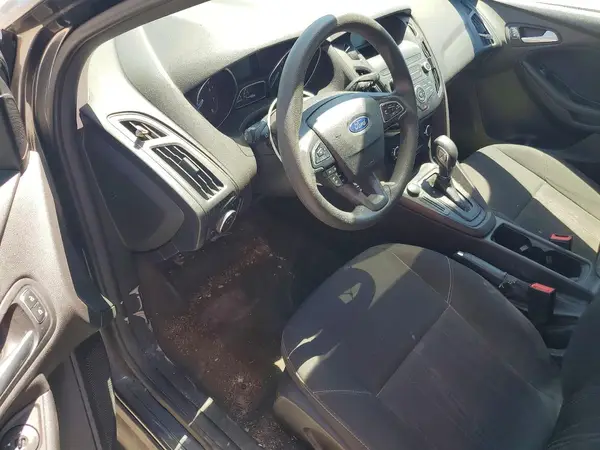 1FADP3K28JL301585 2018 FORD FOCUS - Image 8