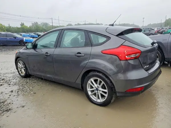 1FADP3K28JL307094 2018 FORD FOCUS - Image 2