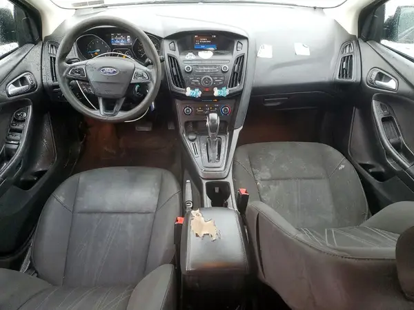 1FADP3K28JL307094 2018 FORD FOCUS - Image 8