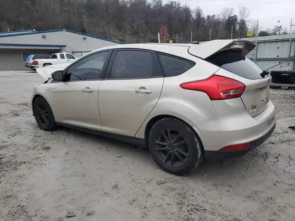 1FADP3K28JL310545 2018 FORD FOCUS - Image 2