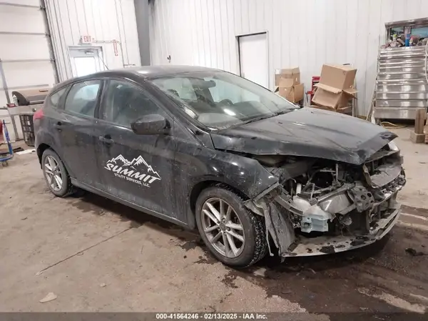1FADP3K28JL315969 2018 FORD FOCUS - Image 1