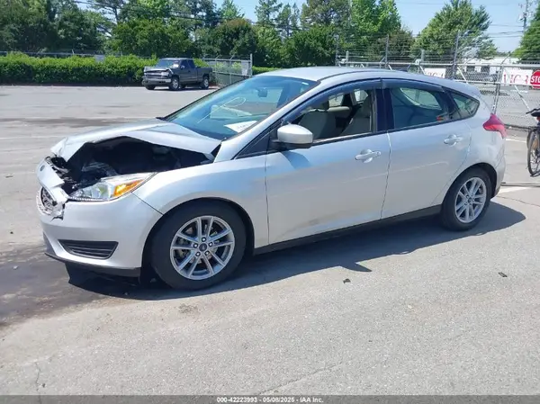 1FADP3K28JL324610 2018 FORD FOCUS - Image 2