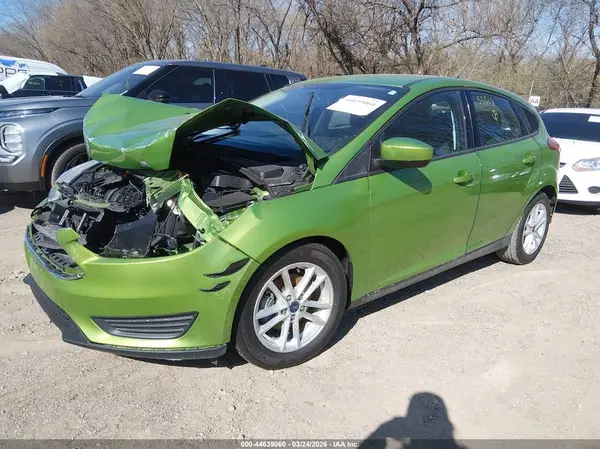 1FADP3K28JL331668 2018 FORD FOCUS - Image 2