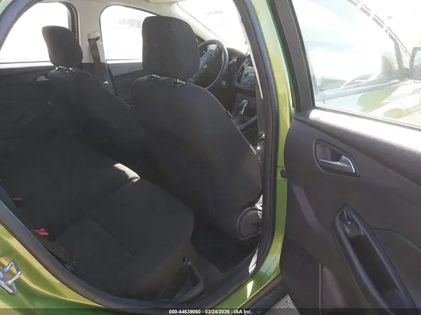 1FADP3K28JL331668 2018 FORD FOCUS - Image 8