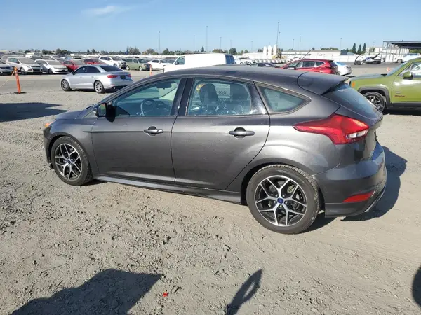 1FADP3K29GL203545 2016 FORD FOCUS - Image 2