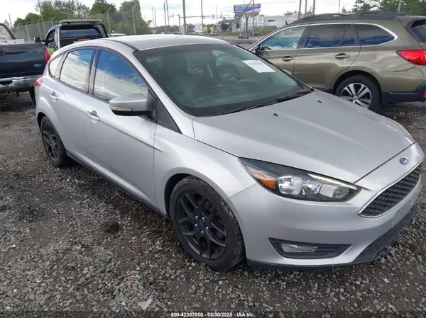 1FADP3K29GL210401 2016 FORD FOCUS - Image 1